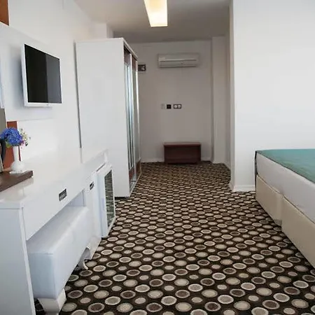 酒店 Hermias Marin