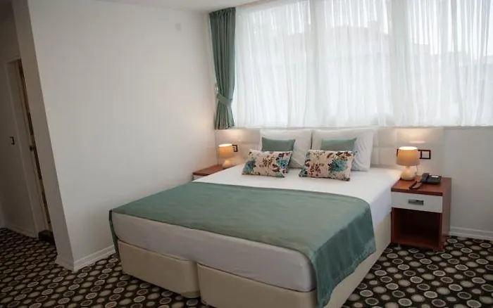 Hotel Hermias Marin 3*